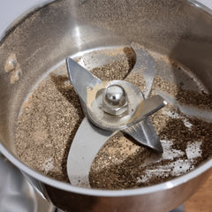 Spice and Herb Grinder